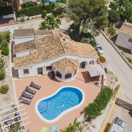 Casa Senji Holiday home